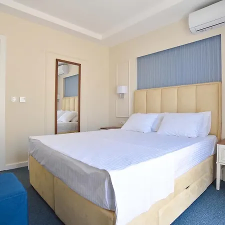 Vistamar & Aparthotel 4*